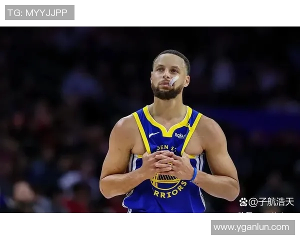 勇士与掘金对决库里精彩得分表现引发球迷热议